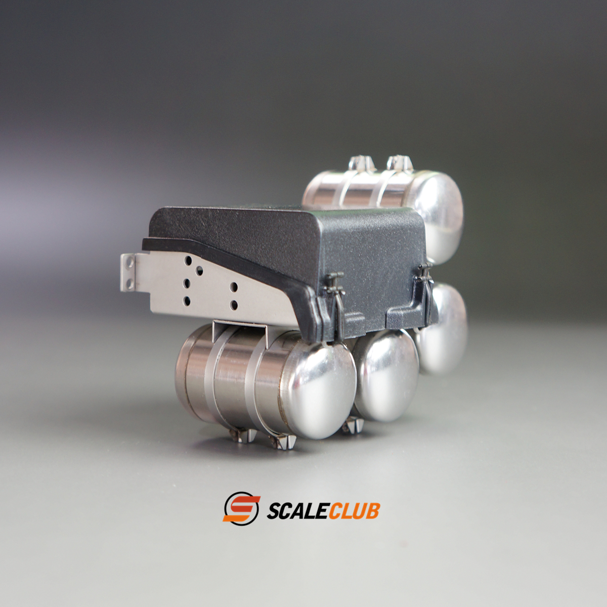 Scaleclub  1/14 truck R470 R62 – Battery Case Storage recenzja i cena